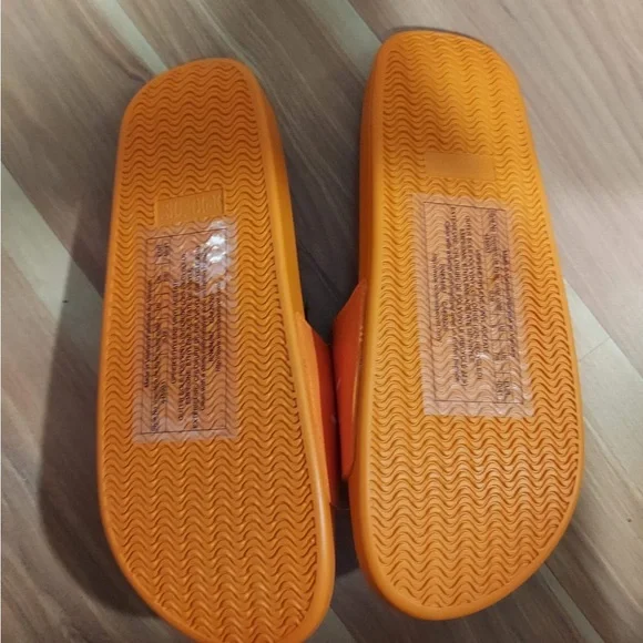 PINK Slide ice Large NWT - Picture 7 of 8